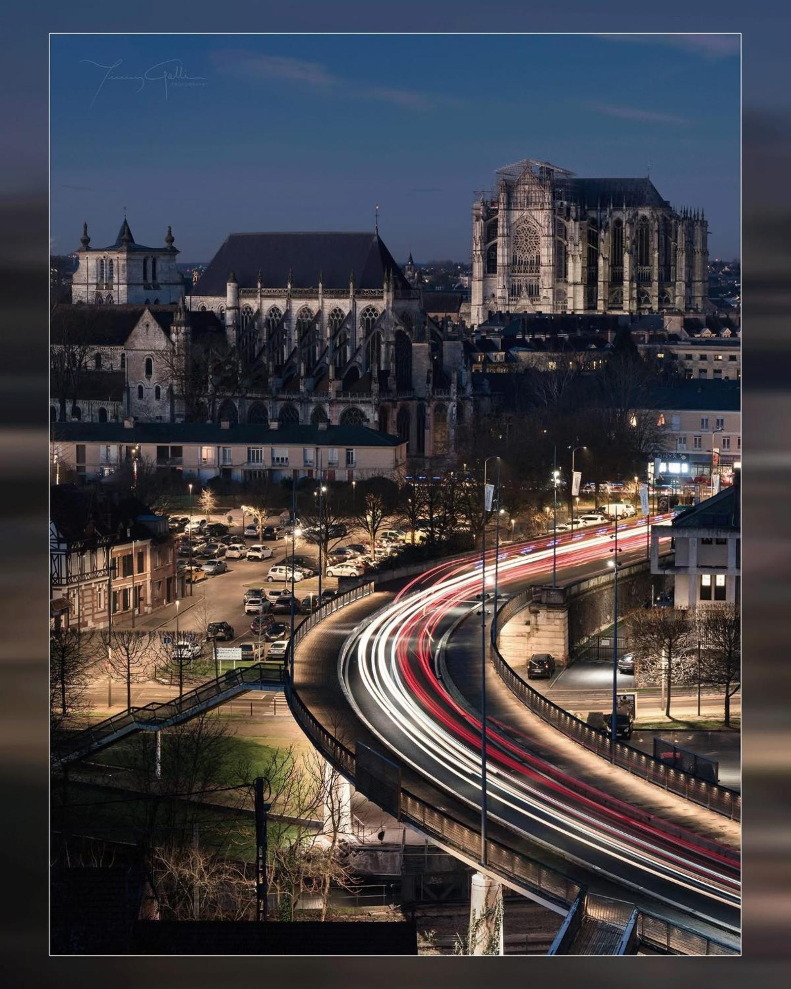 Location Appartement ボーヴェ エクステリア 写真